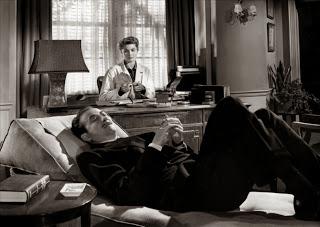 autour du nombril autour du nombril