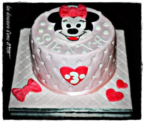 Gâteau Minnie pour Sienna Gâteau Minnie pour Sienna