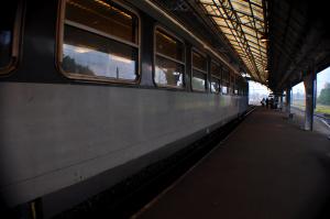 Monkey Eyes (170) Train au Départ