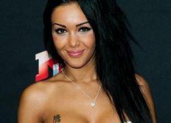 Qui veut gratter Nabilla ? Qui veut gratter Nabilla ?