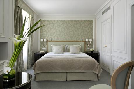 12. SR Chambre de Luxe renovee 2013 12. SR Chambre de Luxe renovee 2013