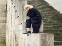 Emmanuelle Seigner la nouvelle cover star de NET-A-PORTER.COM image019