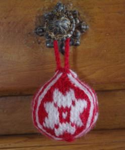 Boules de Noël tricotées boule (4)