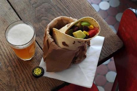 Tuck Shop fête son anniversaire paul_mouginot_tuck_shop_2013-12_LR