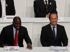 Hollande distant de Kabila au sommet de la francophonie
