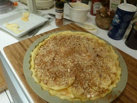 Tate folle aux pommes et aux noisettes P1110797