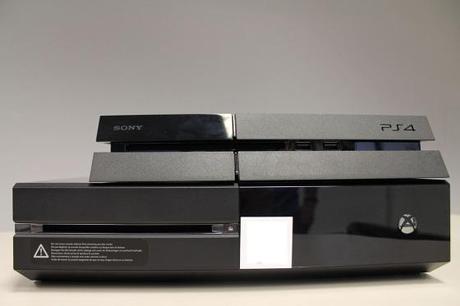 Comparatif photo : Xbox One vs PS4 xbox-one-ps4-1