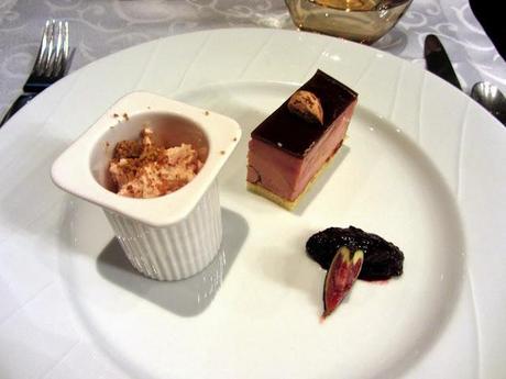 Retour sur la Fête « Tous au restaurant », ou perdre l'odorat et le goût ce jour-là ! Retour sur la Fête « Tous au restaurant », ou perdre l'odorat et le goût ce jour-là !