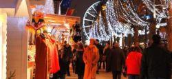 Evelyne Dhéliat et Jean-Pierre Pernaut parrains du Marché de Noël des Champs-Elysées à Paris Evelyne Dhéliat et Jean-Pierre Pernaut parrains du Marché de Noël des Champs-Elysées à Paris