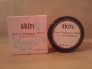 SKIN Mineral Foundation SFP15 SKIN Mineral Foundation SFP15