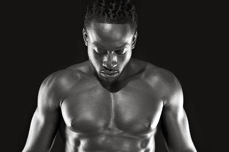 3 raisons de regarder la nouvelle vidéo du chanteur NJ 3 raisons de regarder la nouvelle vidéo du chanteur NJ