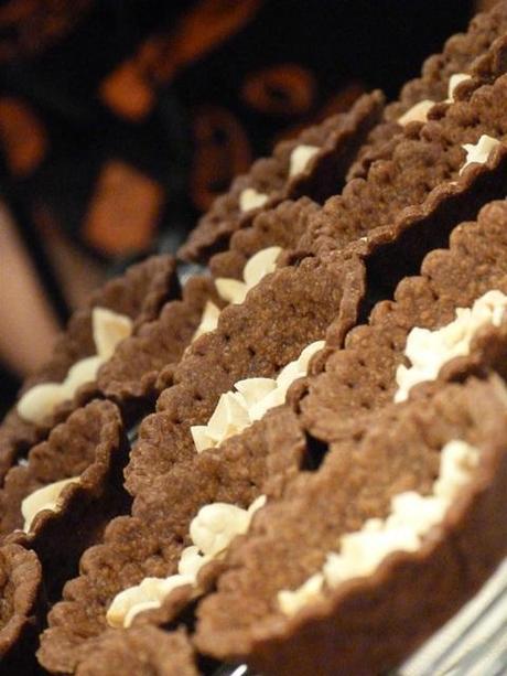 Mini tartelettes chocolat-cacahuètes-caramel P1350904