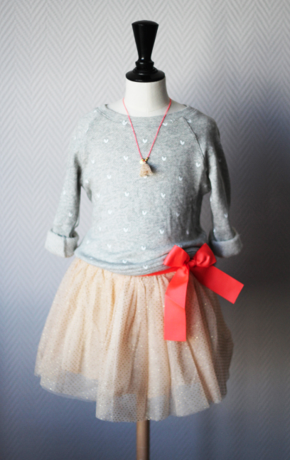 Pour les petites filles coquettes ... CAPTUR~4.PNG