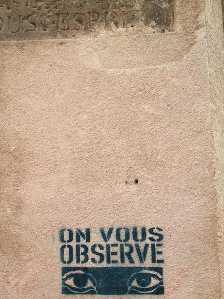 Entre les cases Entre les cases