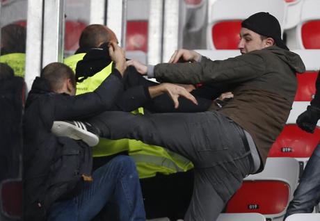 Violences entre supporters (OGC Nice – AS Saint-Etienne)