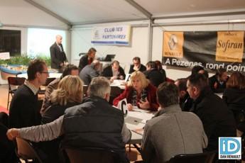 Agde : Une mêlée pour le ROA 1474595_258099607673693_1119586099_n.jpg