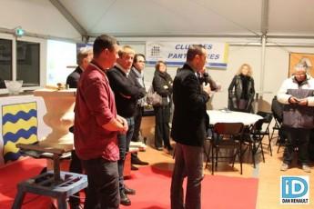 Agde : Une mêlée pour le ROA 1456031_258099047673749_1021643494_n.jpg