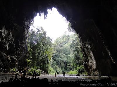 Nord Thaïlande Une étrange balade souterraine [HD]