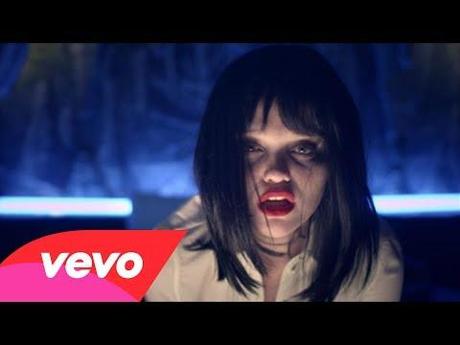 Nouveau clip de Sky Ferreira Image de prévisualisation YouTube