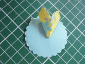 Une jolie fleur en papier SAM 0035