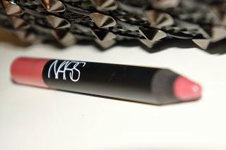Velvet Matte Lip Pencil : SEX MACHINE by NARS