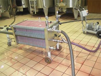 FILTRATION-PINOT-NOIR.jpg, déc. 2013 FILTRATION-PINOT-NOIR.jpg