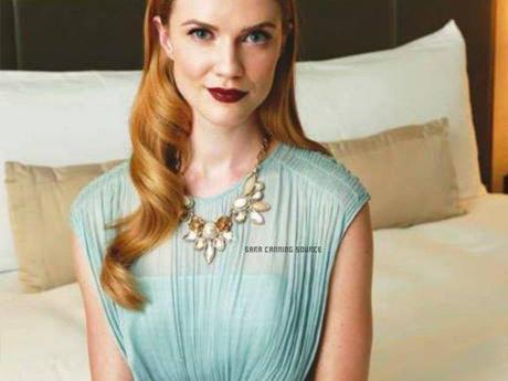 Sara Canning pour Real Style 