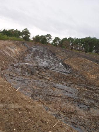 APRES LES ELECTIONS, PAS DE DEMANTELEMENY DES QUINCONCES travaux_bassins_d_cantation_andernos_mars_2008__11_