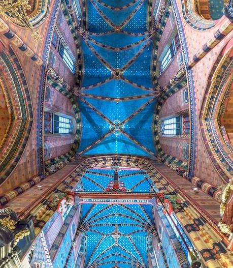 VERTICAL CHURCH church9