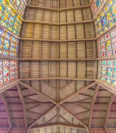 VERTICAL CHURCH church14