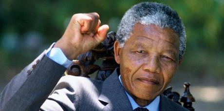 NELSON MANDELA : UN MODÈLE DE GRANDEUR ET D’HUMILITÉ