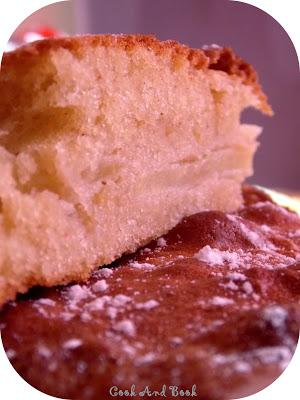 Gâteau aux pommes au rhum et à la cannelle Gâteau aux pommes au rhum et à la cannelle