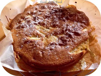 Gâteau aux pommes au rhum et à la cannelle Gâteau aux pommes au rhum et à la cannelle