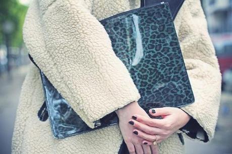 SHEEPSKIN & LEO SHEEPSKIN & LEO