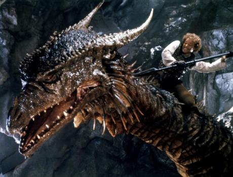 dragon-du-lac-de-feu-81-05-g Top : les Dragons au cinéma