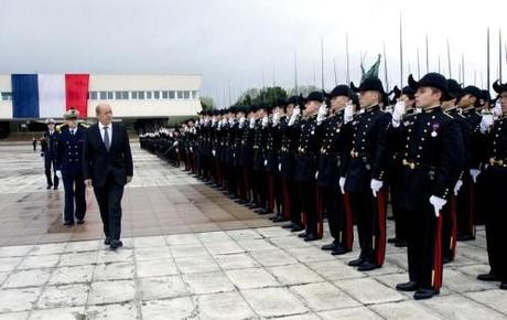 Jean-Yves Le Drian, Premier Ministre de réserve ? yartiLeDrian03