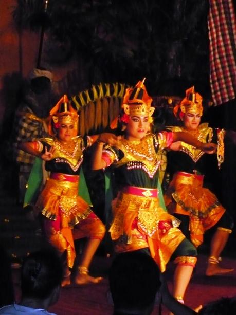 Ubud Palace Danse Traditionnelle Bali - Balisolo