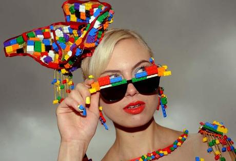 Anne Sophie Cochevelou : la créatrice de mode dingo de LEGO anne-sophie-cochevelou-lego8