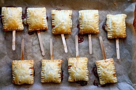 16 idées originales pour votre apéritif de Noël ! Bite-sized baked brie