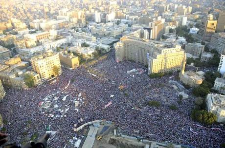 Rassemblement monstre sur la Place Tahrir au Caire des anti-Morsi, le chef d'Etat égyptien.