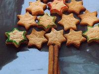 Petits sablés de Noël ( IG BAS)à la mandarine et cannelle Petits sablés de Noël ( IG BAS)à la mandarine et cannelle