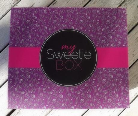 My Sweetie Box de Novembre : Queen ... MY-SXEETIE-BOX-NOVEMBRE-QUEEN.JPG