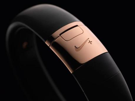 Photo de Nike+ FuelBand SE Rose Gold Image nike fuelband se rose gold 1 550x412 Nike+ FuelBand SE Rose Gold