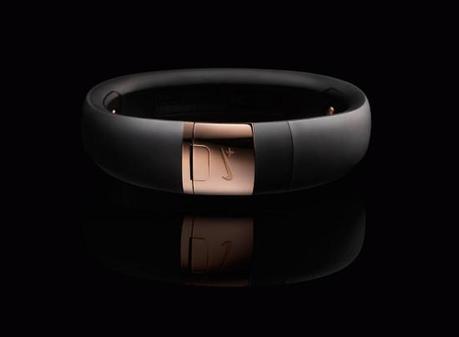 Photo de Nike+ FuelBand SE Rose Gold Image nike fuelband se rose gold 2 550x404 Nike+ FuelBand SE Rose Gold