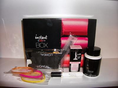 Le contenu de l'instant Beauty Box de l'Oréal - Manucure Box