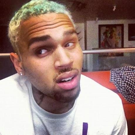 Top 5 des pires coupes de cheveux de Chris Brown