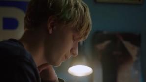 Critiques Séries : Akta Manniskor - Real Humans. Saison 2. Episode 2. vlcsnap-2013-12-19-18h10m11s128.jpg