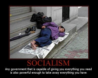 Un geste de Noël, proposition à nos ministres, nos élus, nos politiciens et tous ceux qui ont le cœur sur la main avec l’argent des autres socialismgovt.jpg