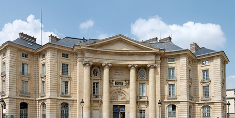 Repenser l’enseignement Faut-il repenser l'enseignement? Image : Université Panthéon - Sorbonne - Crédits : Jastrow (Wikipedia)