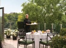 Dans la suite présidentielle du Four Seasons Park Lane FPO_LON_401